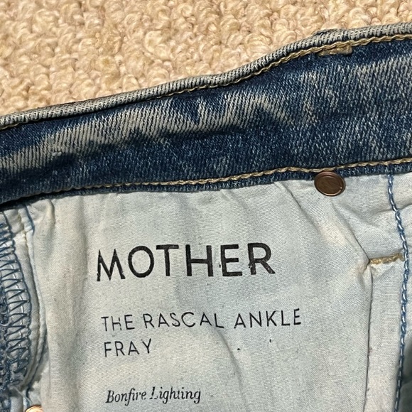 MOTHER High Waisted Rascal Ankle Fray Jeans - Picture 6 of 15